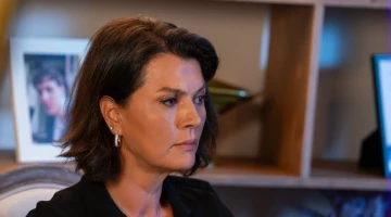 Кадр из Клюквенный щербет 105 серия