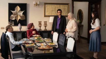 Кадр из Клюквенный щербет 133 серия