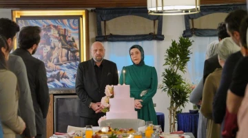 Кадр из Клюквенный щербет 96 серия