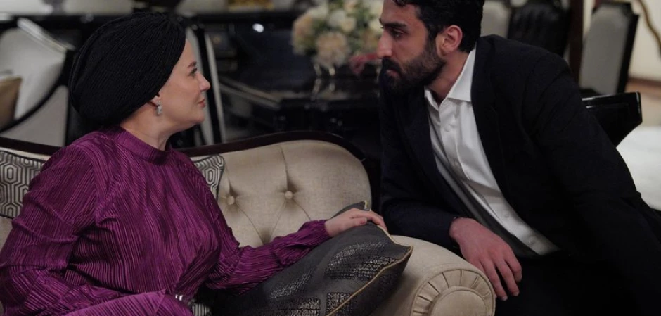 Кадр из Клюквенный щербет 95 серия