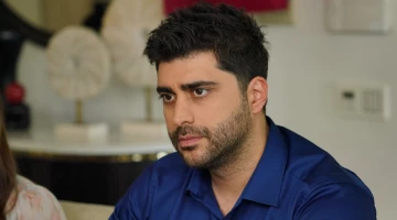 Кадр из Клюквенный щербет 102 серия